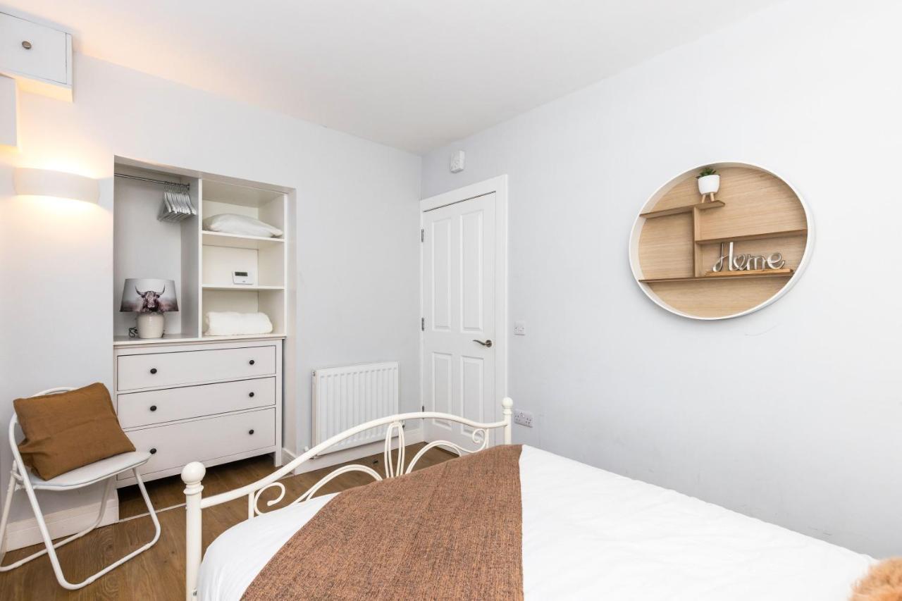 Luxury Modern 3 Bedroom Apartment In City Centre EDI Eksteriør billede