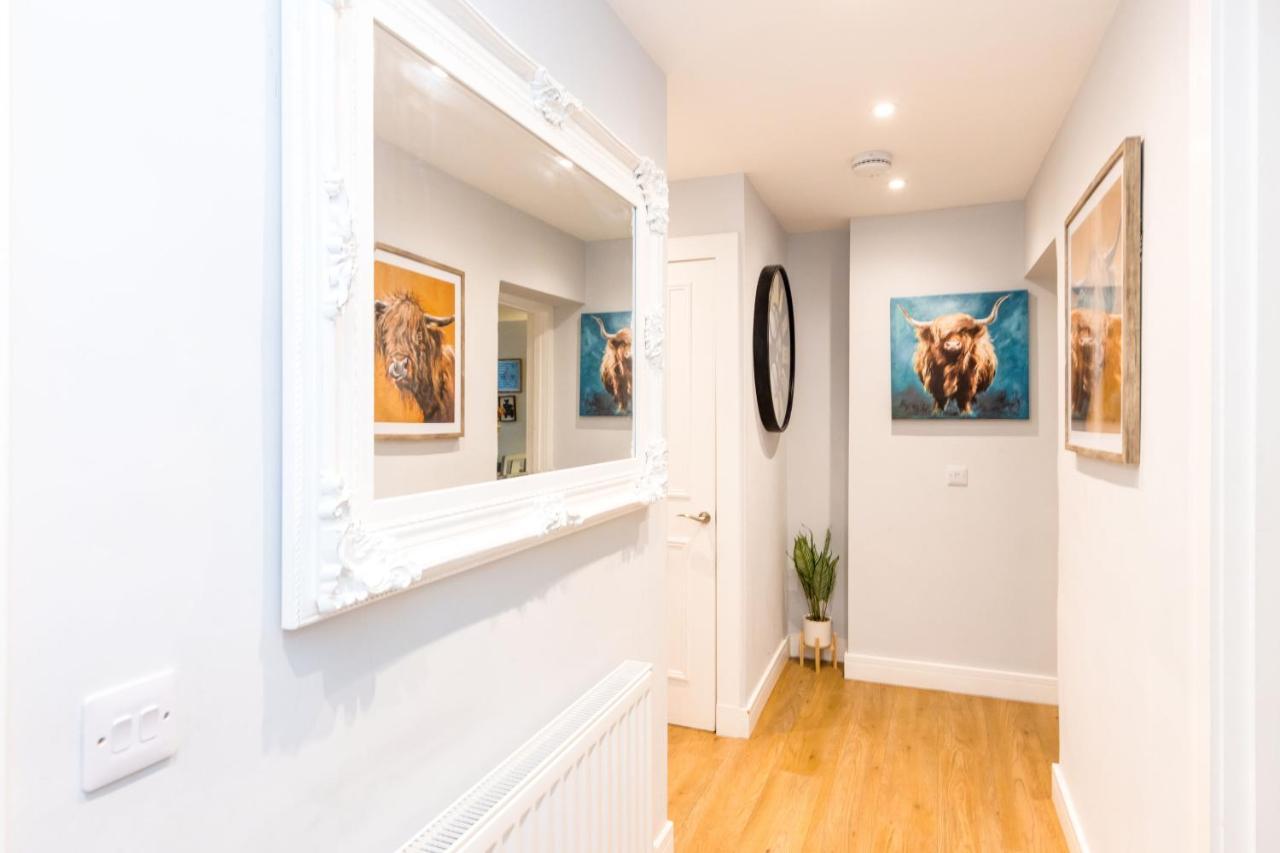 Luxury Modern 3 Bedroom Apartment In City Centre EDI Eksteriør billede