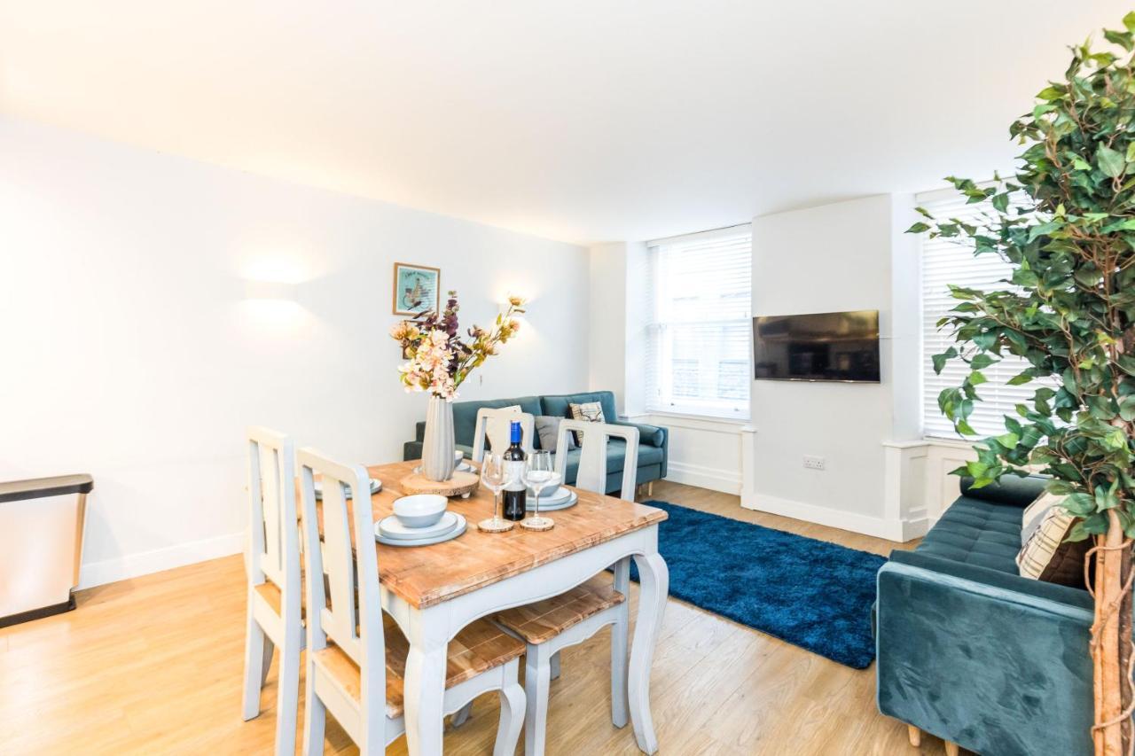 Luxury Modern 3 Bedroom Apartment In City Centre EDI Eksteriør billede