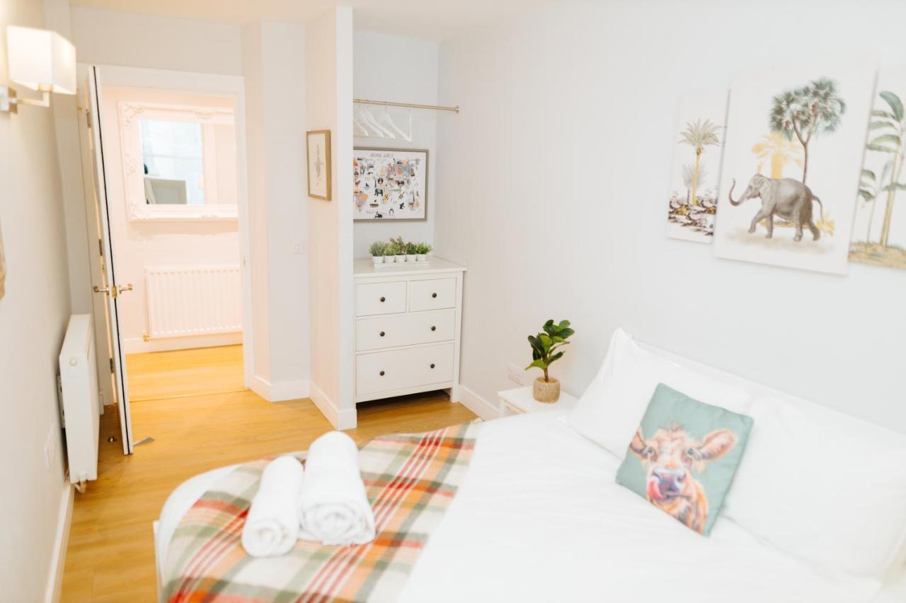 Luxury Modern 3 Bedroom Apartment In City Centre EDI Eksteriør billede