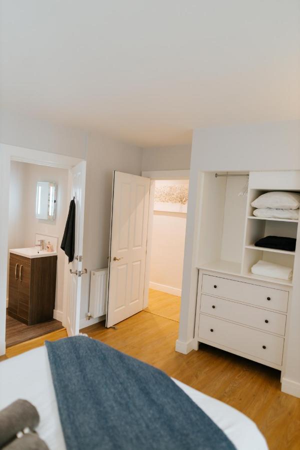 Luxury Modern 3 Bedroom Apartment In City Centre EDI Eksteriør billede