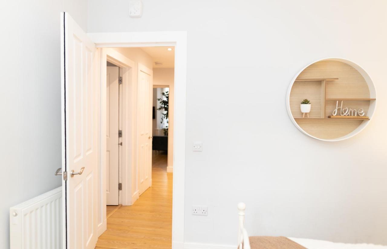 Luxury Modern 3 Bedroom Apartment In City Centre EDI Eksteriør billede