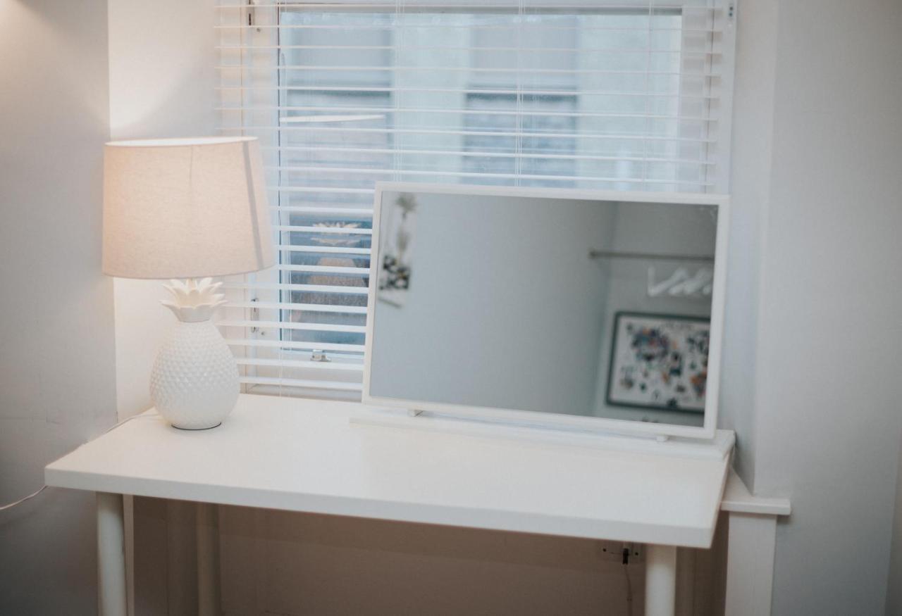 Luxury Modern 3 Bedroom Apartment In City Centre EDI Eksteriør billede